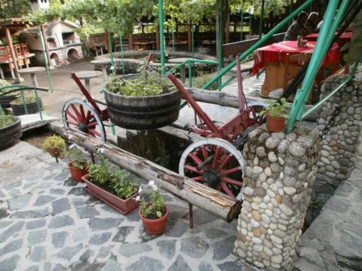 Хотел Механа Воденицата Kurlanovo Ngoại thất bức ảnh